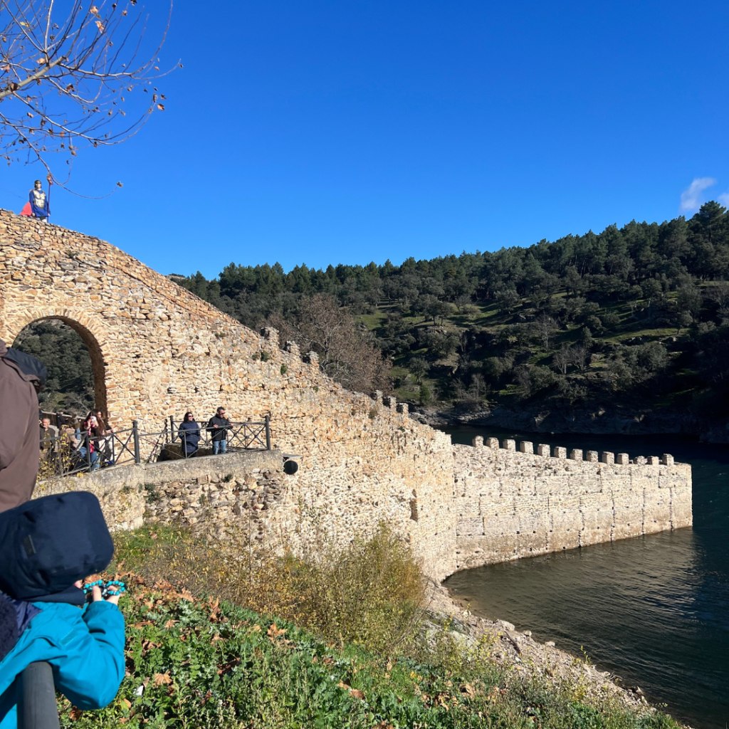 Looking at Buitrago Castle on the Lozoya River